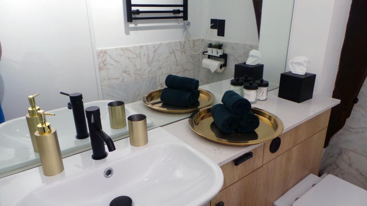 Luxury 1 Bedroom Duplex With Free Parking Plymouth Buitenkant foto